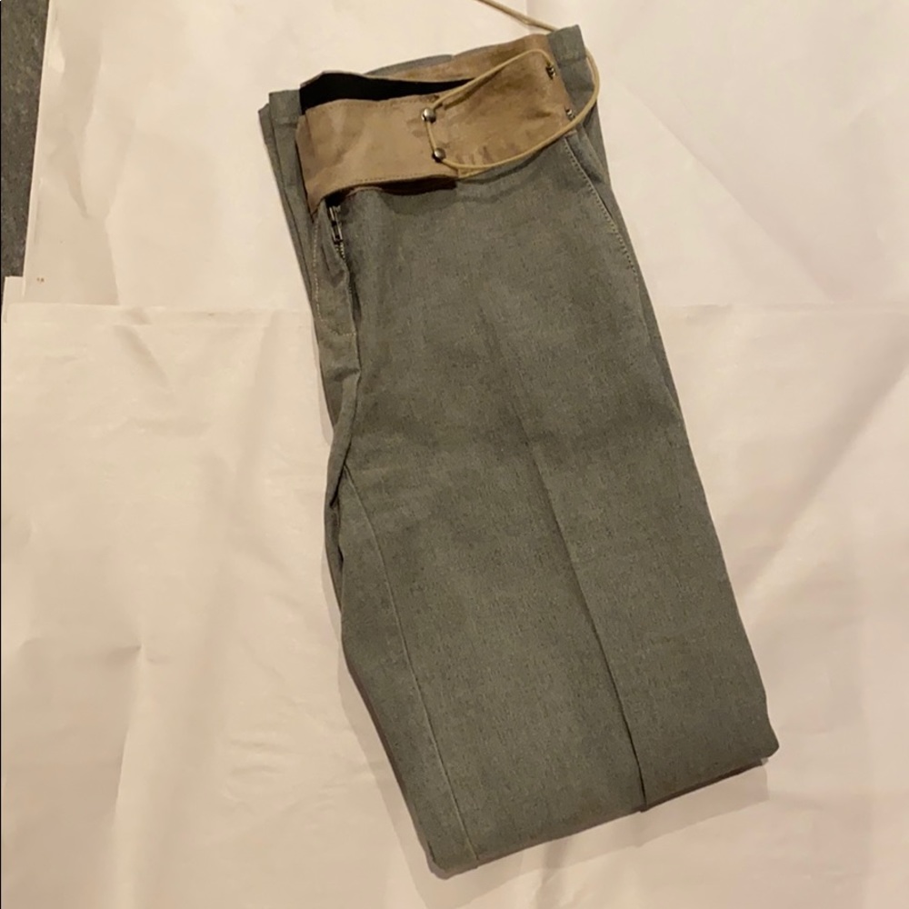 Pants - Picture 2 of 3